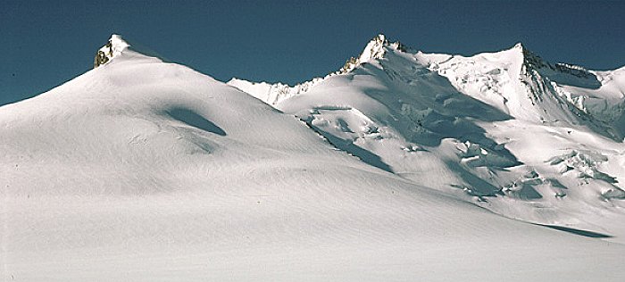 Nadelhorn ( 4327m ) from the Ried Glacier