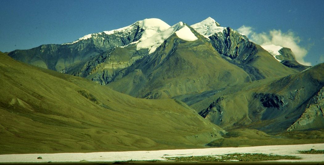 Peaks above Hidden Valley