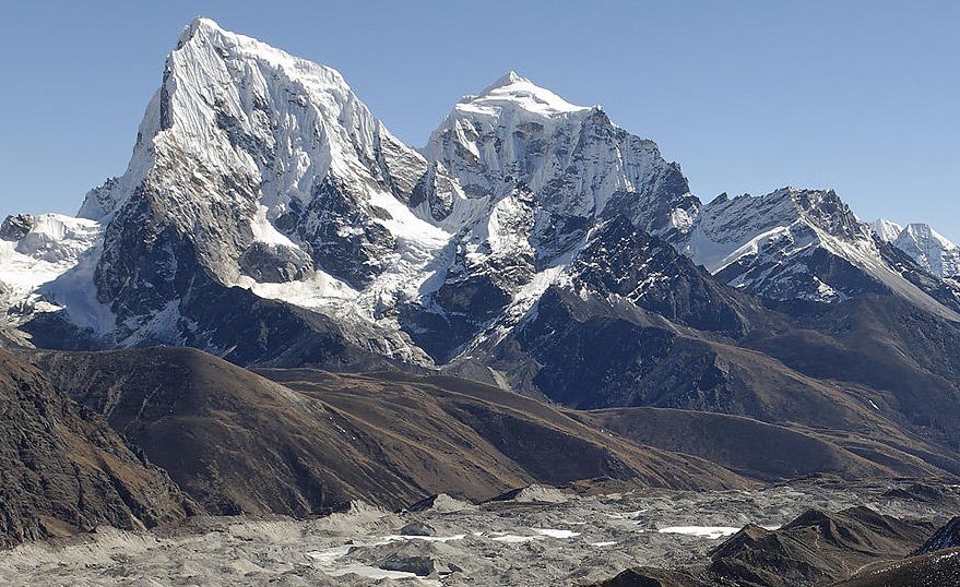 Mounts Cholatse and Taboche from Gokyo Ri