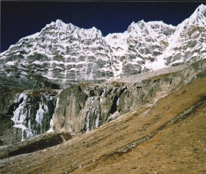 Camp beneath Hongu South Peak in Hongu Valley