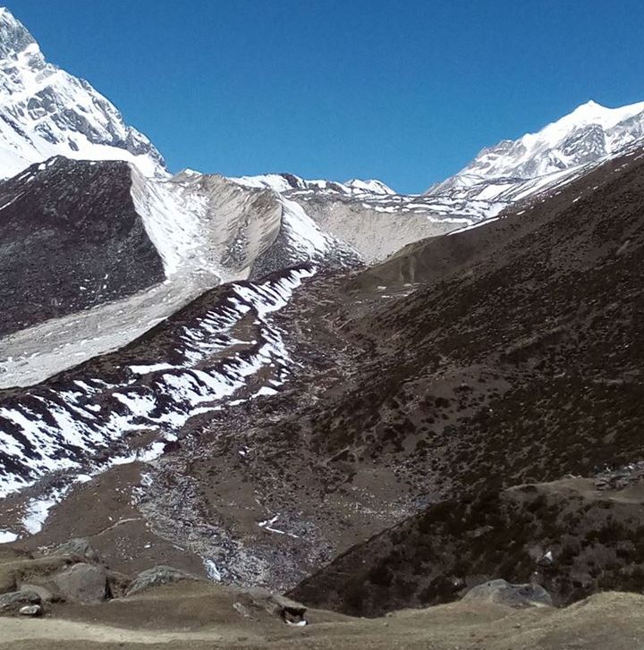 On ascent to Larkya La