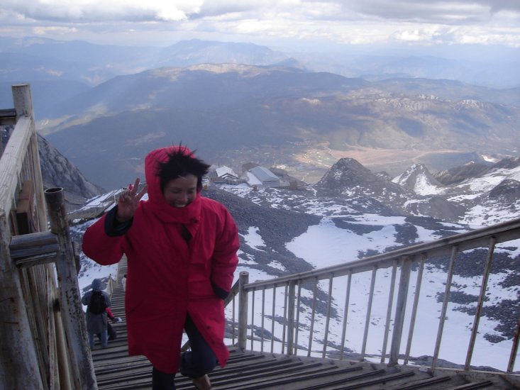 Ascending Walkway from Cable Car on Jade Dragon Snow Mountain