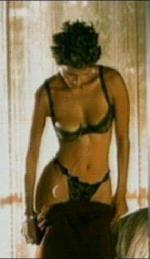 halle_berry_53.jpg