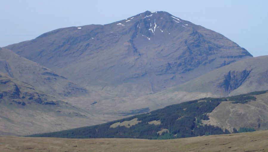 Ben Lui on ascent of Beinn Chaorach