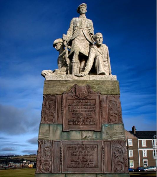 War Memorial in Largs