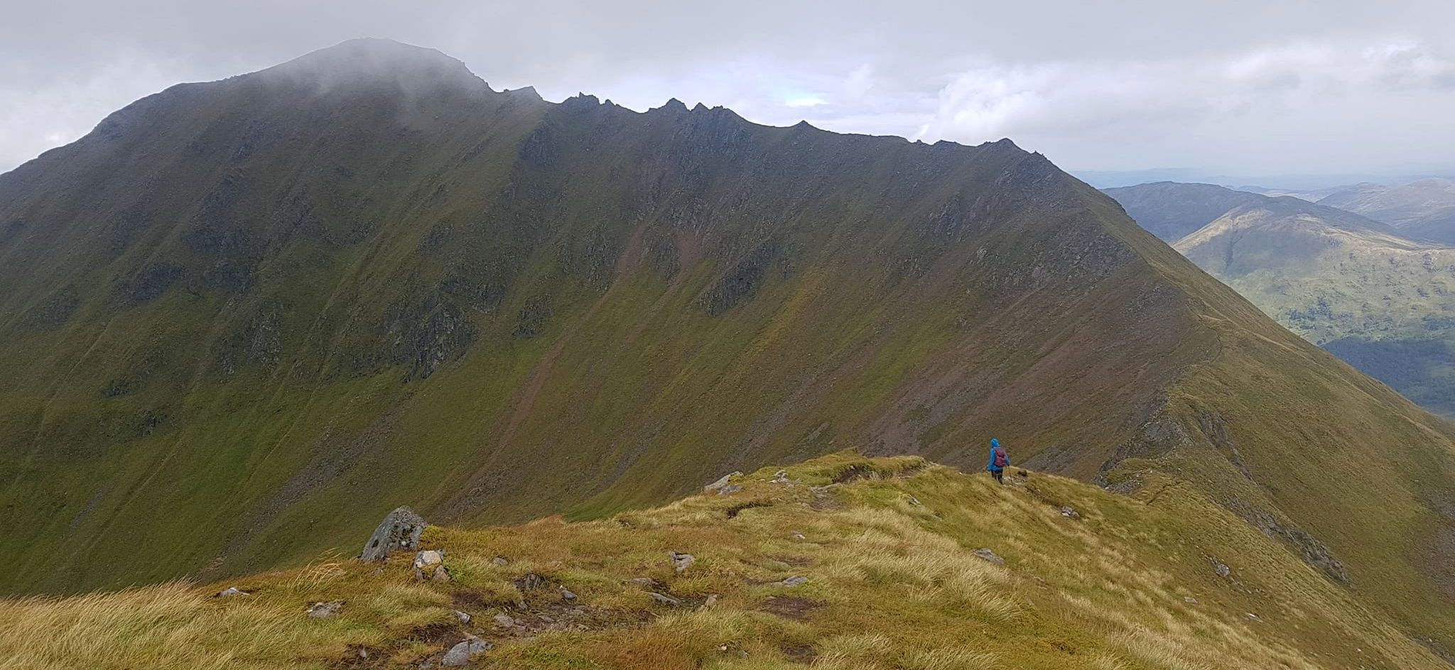 A'Chralaig to Mullach Fraoch-choire ridge