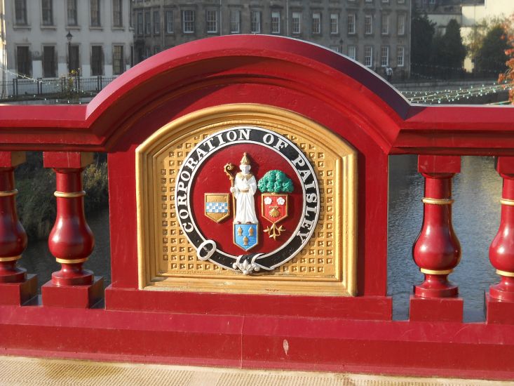 Paisley Coat of Arms on the bridge over the White Cart Water