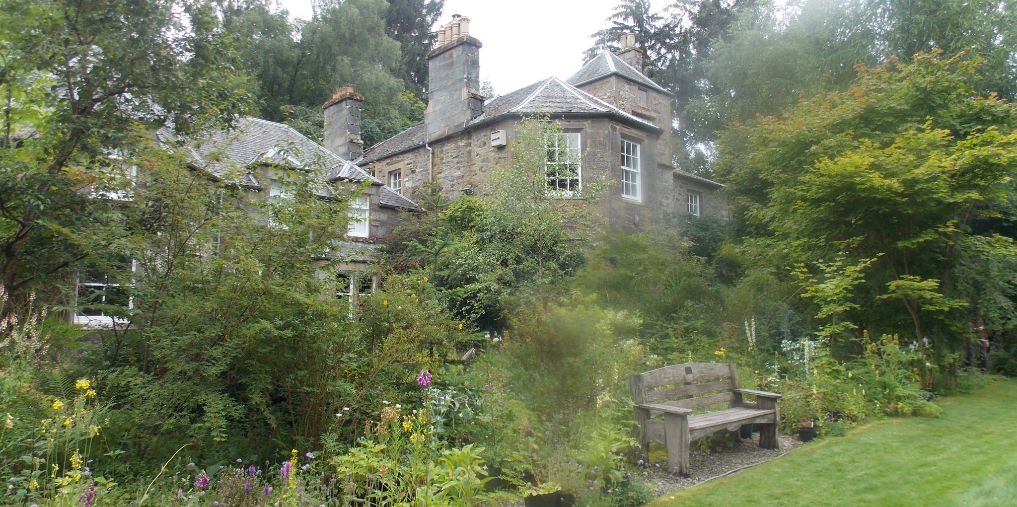 Cluny House and Gardens above River Tay