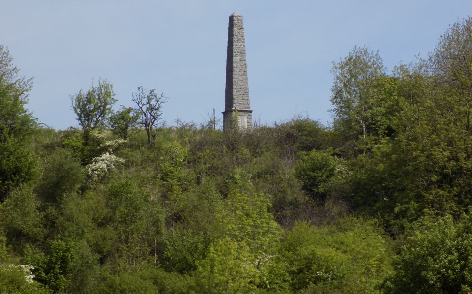 Cenotaph at Catrine