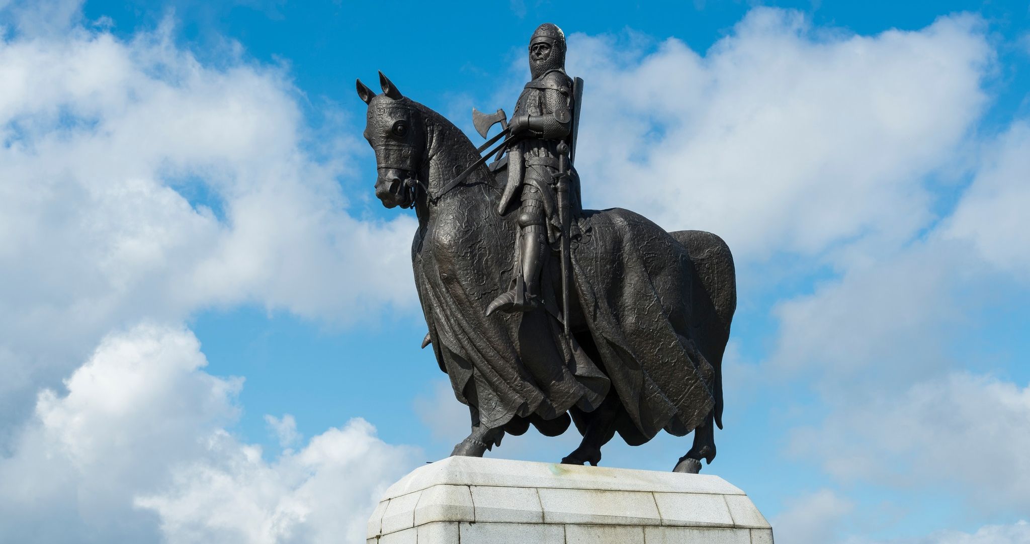 Robert the Bruce statue at Bannockburn